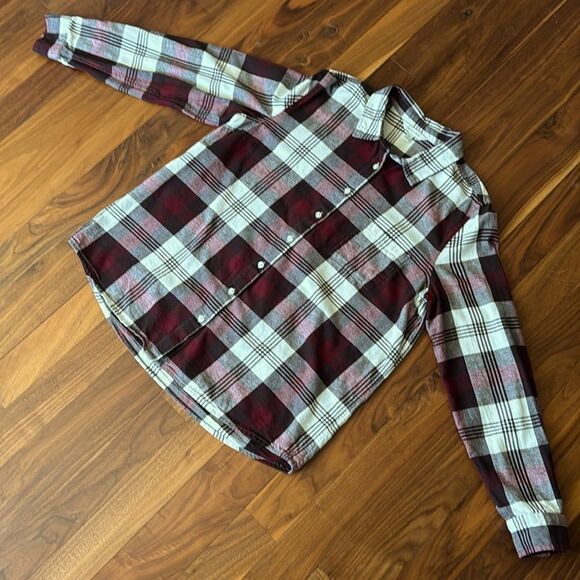 Garnet Hill Button Up Flannel Shirt sz 16 Plaid - Picture 12 of 13